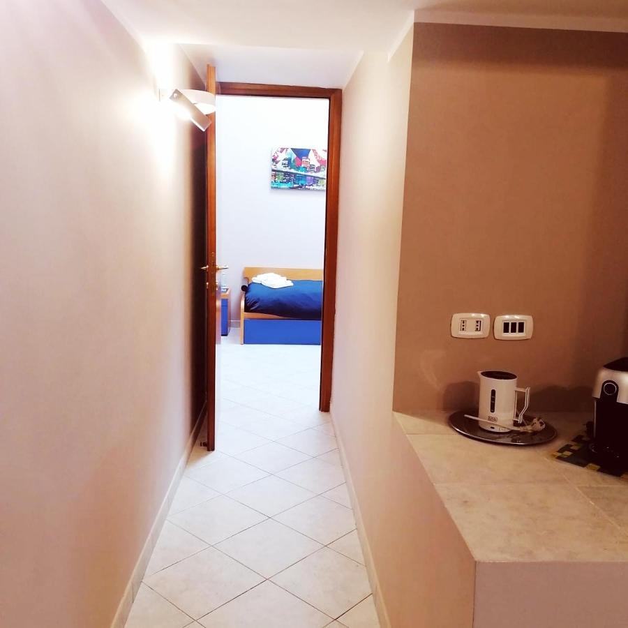 Dale Rooms 那不勒斯 外观 照片