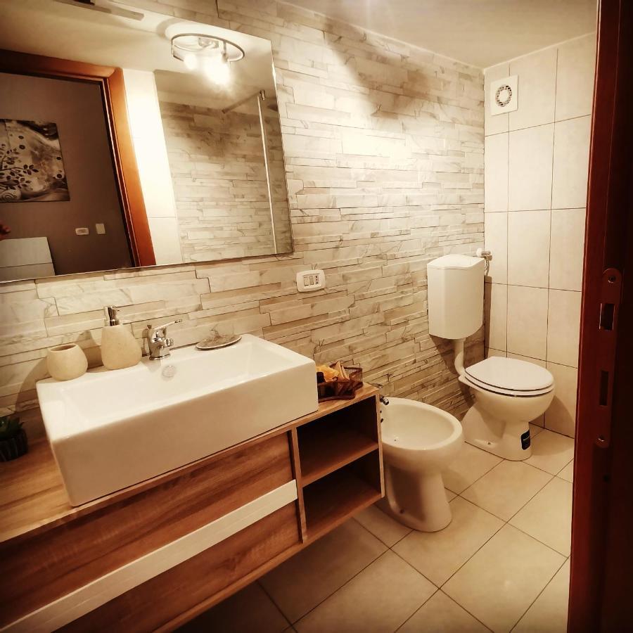 Dale Rooms 那不勒斯 外观 照片