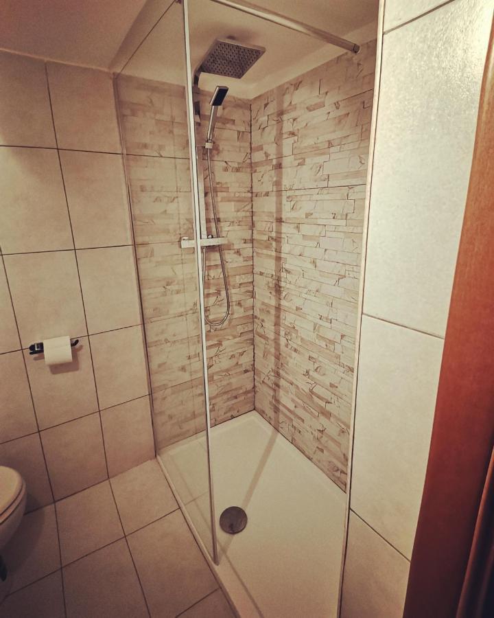 Dale Rooms 那不勒斯 外观 照片