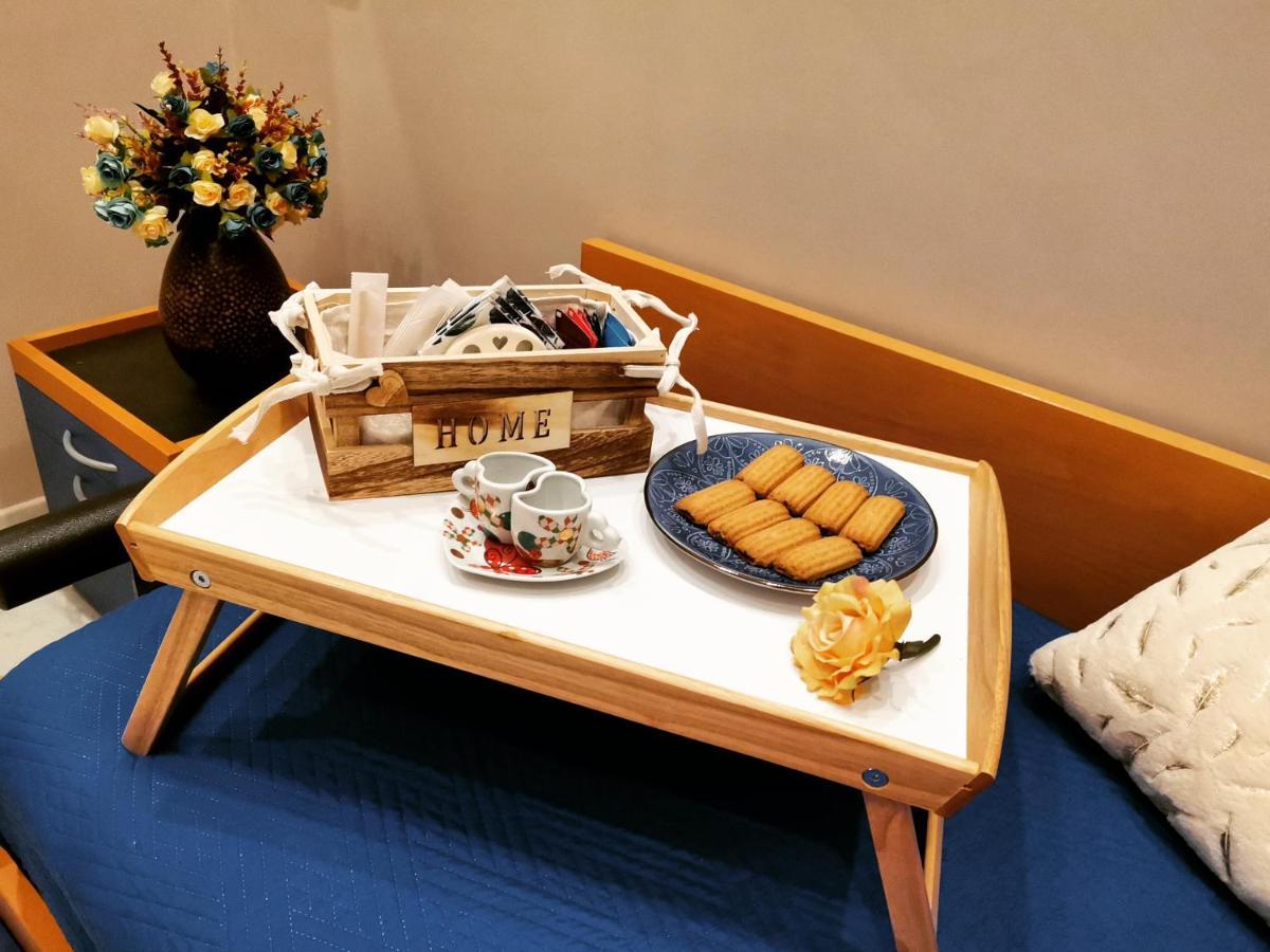 Dale Rooms 那不勒斯 外观 照片