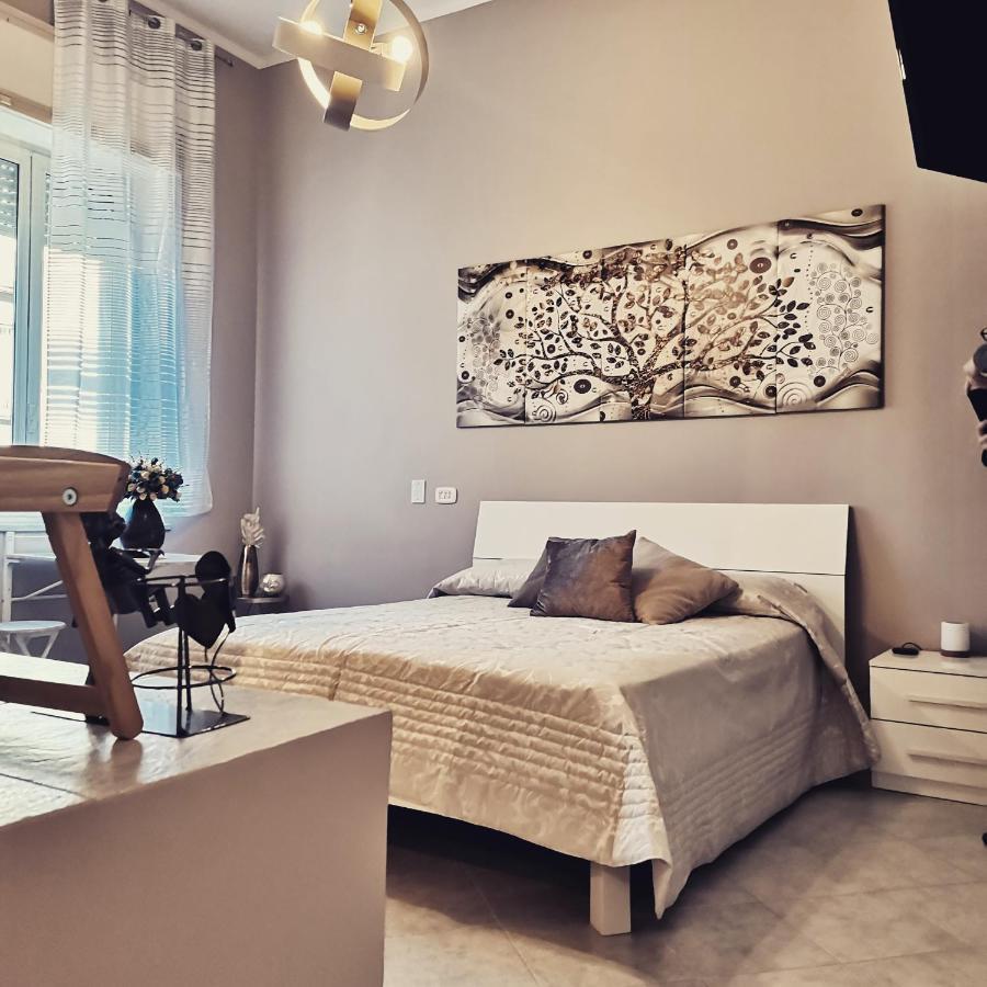 Dale Rooms 那不勒斯 外观 照片