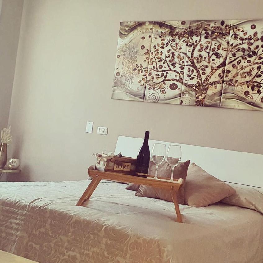 Dale Rooms 那不勒斯 外观 照片