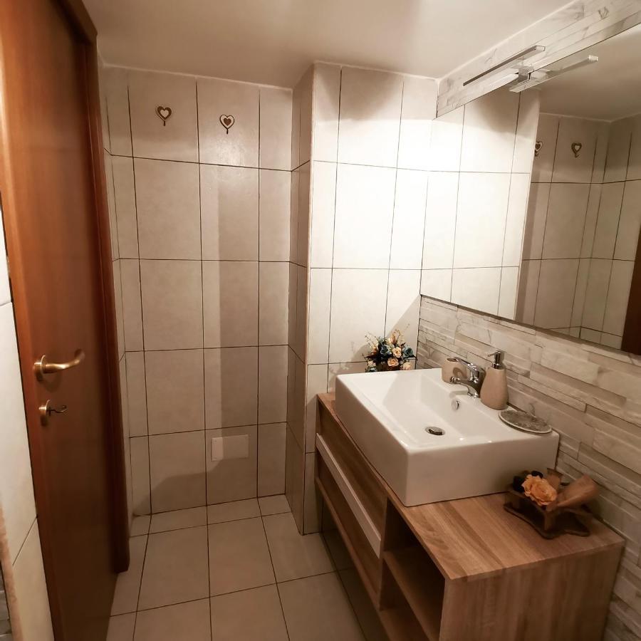 Dale Rooms 那不勒斯 外观 照片